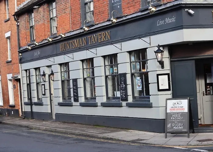 Huntsman Tavern